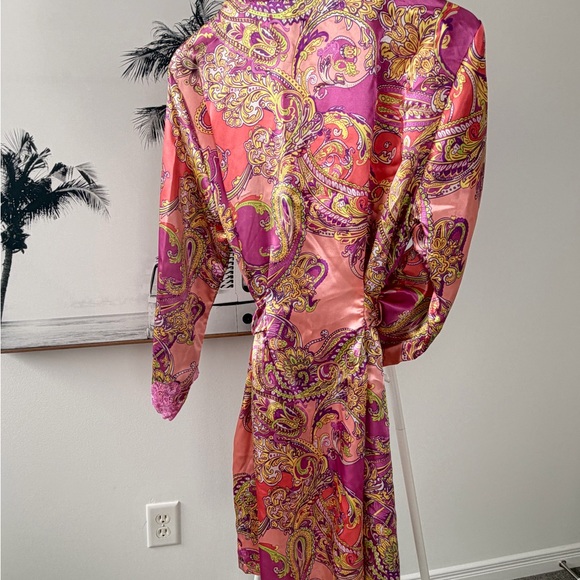 Jones New York Paisley Satin Robe with Lace Trim - Picture 2 of 4